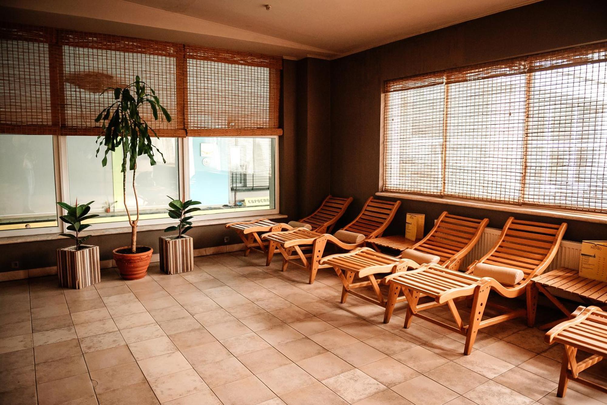 Lh Hotel&Spa Lviv Exterior photo